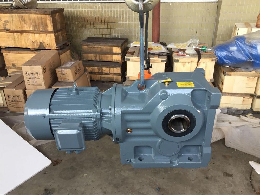 HLK系列螺旋锥齿轮减速机